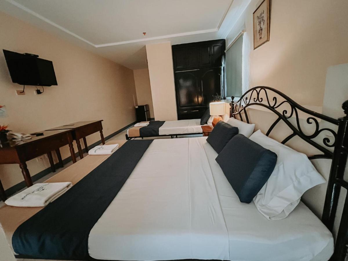 Fuente Hotel De Cebu Luaran gambar